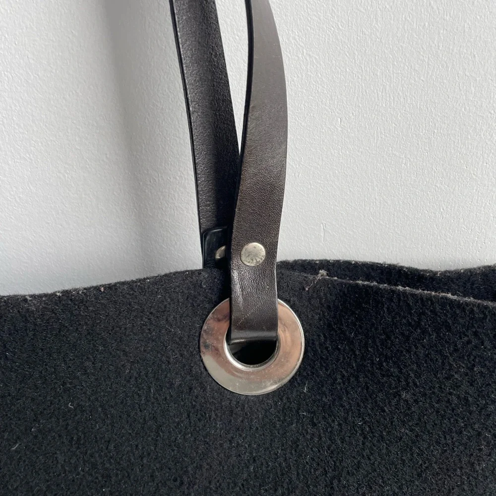 Wool Blend tote bag - Picture 2 of 9